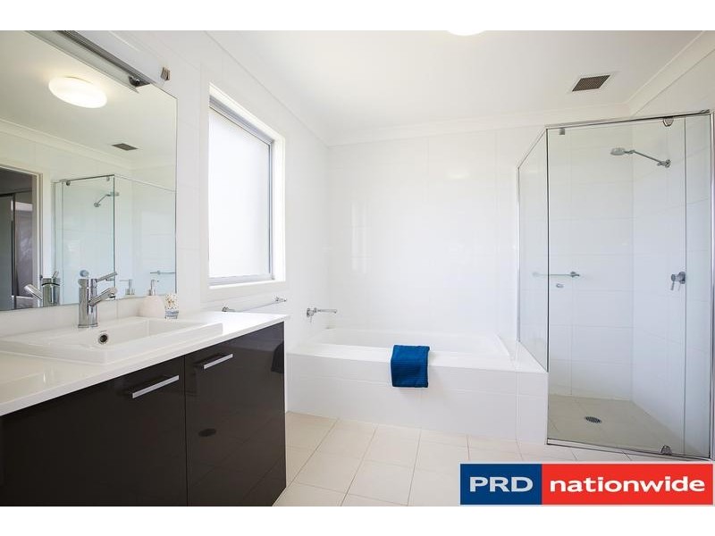 91 Lakeview Drive (Waterside Estate), Cranebrook NSW 2749