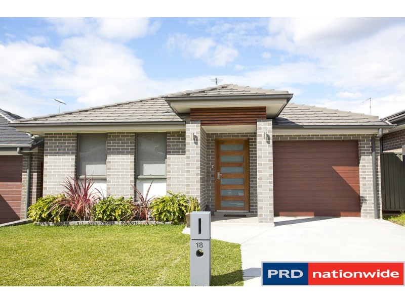 18 Binyang Avenue, Glenmore Park NSW 2745