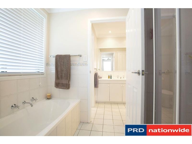 4 Yuroka Street, Glenmore Park NSW 2745