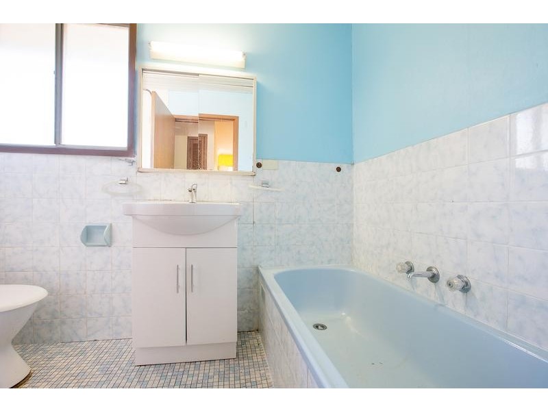 2 Edward Street, Kingswood NSW 2747