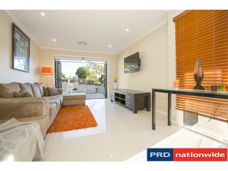 1 Chipping Place, South Penrith NSW 2750