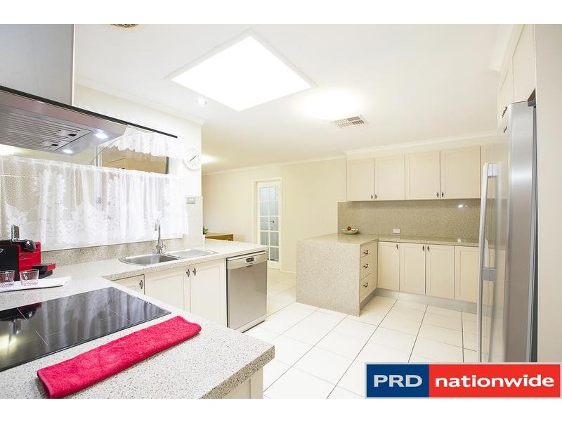 12 Tea Tree Glen, Jamisontown NSW 2750