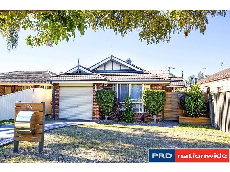 17A Paganini Crescent, Claremont Meadows NSW 2747