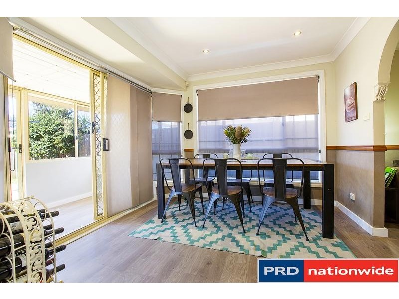 17A Paganini Crescent, Claremont Meadows NSW 2747