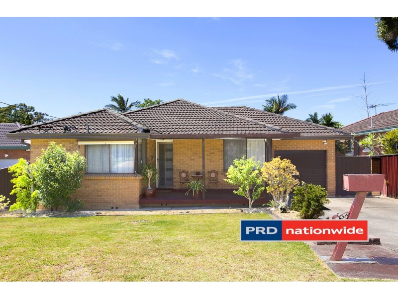 11 Bass Street, Colyton NSW 2760