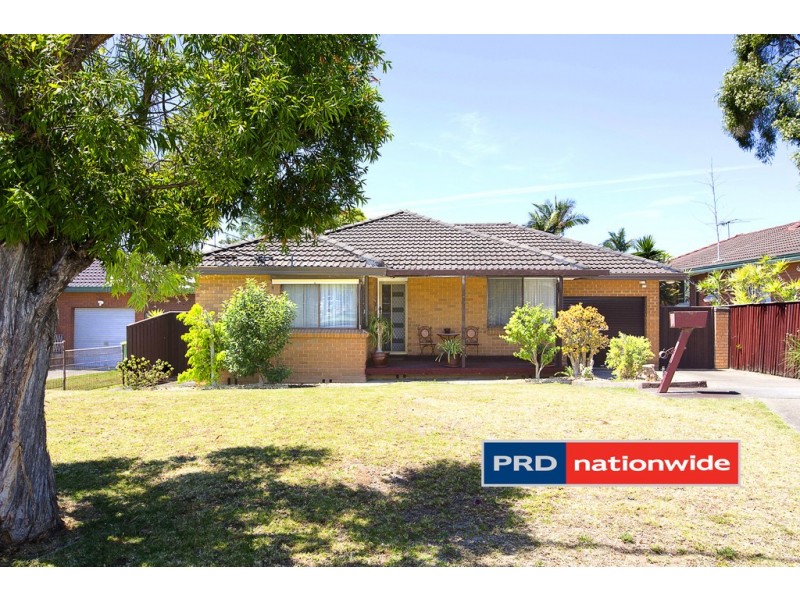 11 Bass Street, Colyton NSW 2760