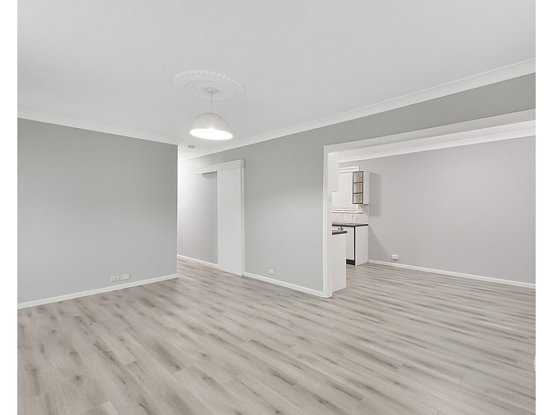 1/4 Paterson Place, Colyton NSW 2760