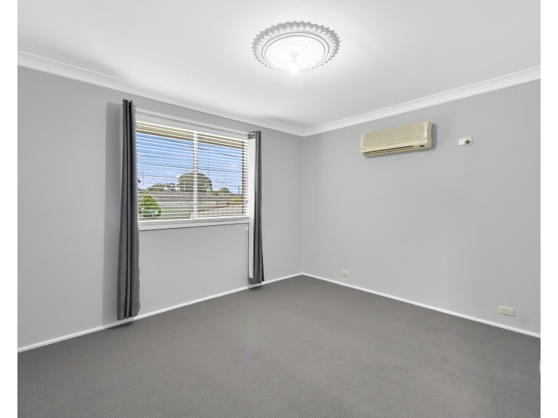 1/4 Paterson Place, Colyton NSW 2760