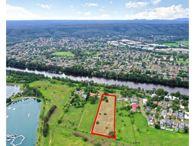 94-98 Nepean Avenue, Penrith NSW 2750