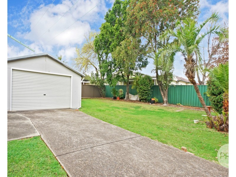 78 Carpenter St, Colyton NSW 2760