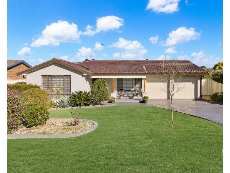 19 Samuel Foster Drive, South Penrith NSW 2750