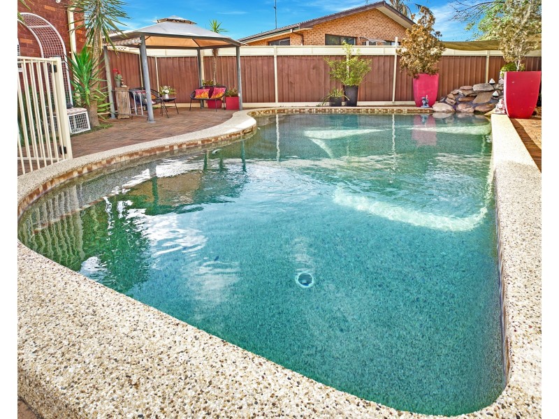 6 Opal Close, South Penrith NSW 2750