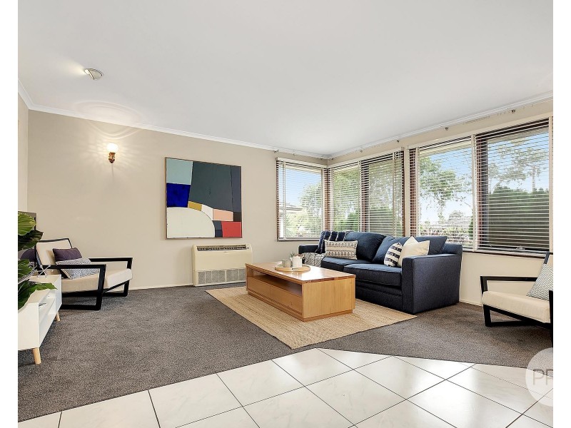 18 Hillview Avenue, South Penrith NSW 2750