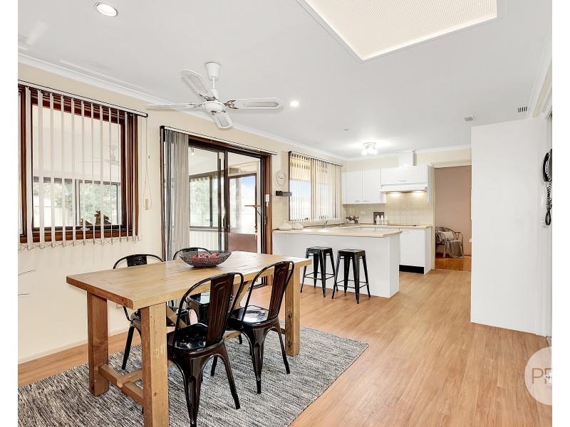 18 Hillview Avenue, South Penrith NSW 2750