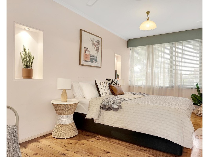 18 Hillview Avenue, South Penrith NSW 2750