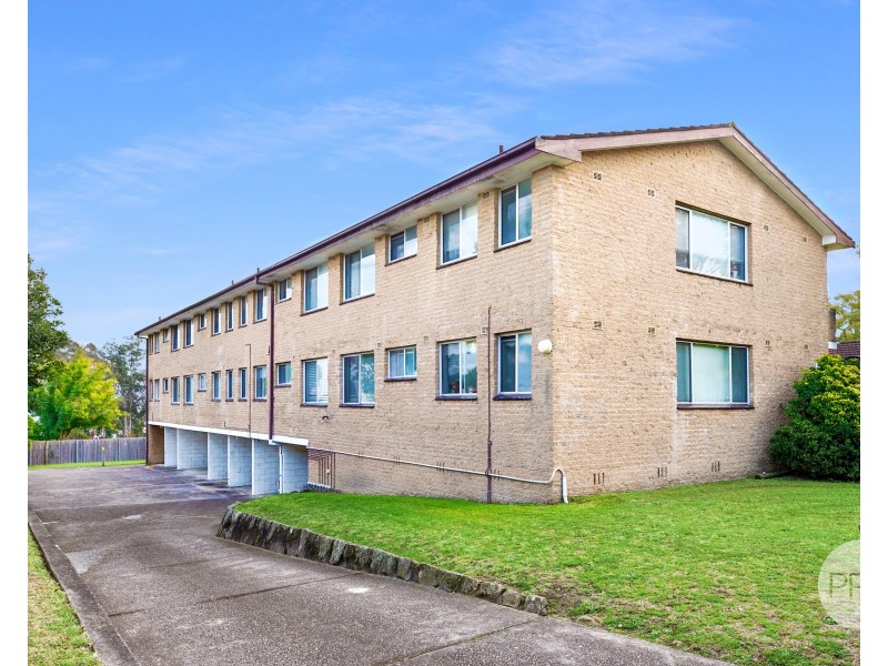 8/27 Lemongrove Road, Penrith NSW 2750