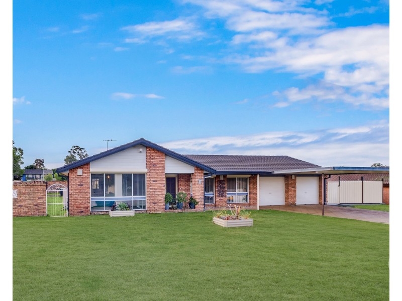 5 Dampier Avenue, Werrington County NSW 2747