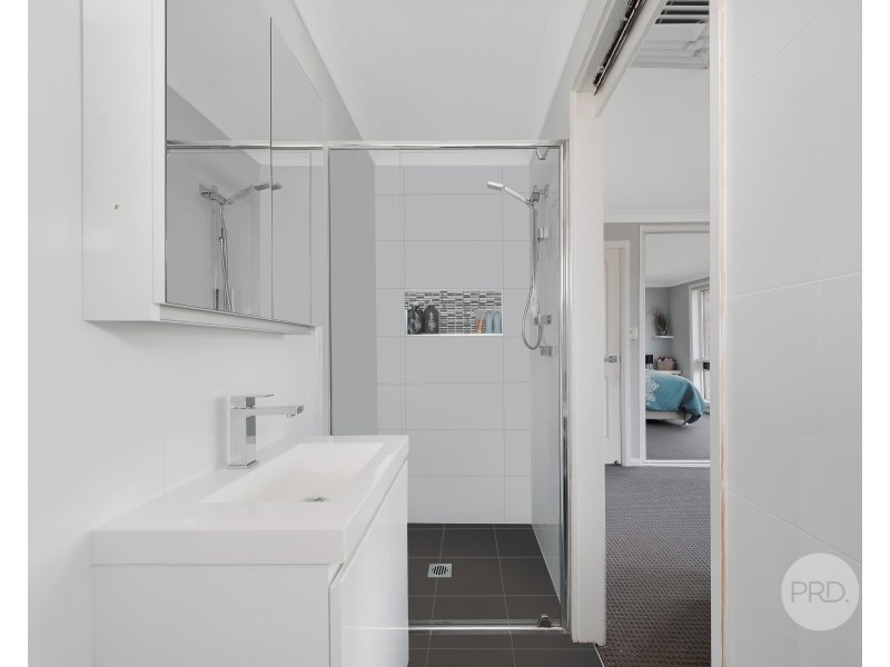 5 Dampier Avenue, Werrington County NSW 2747