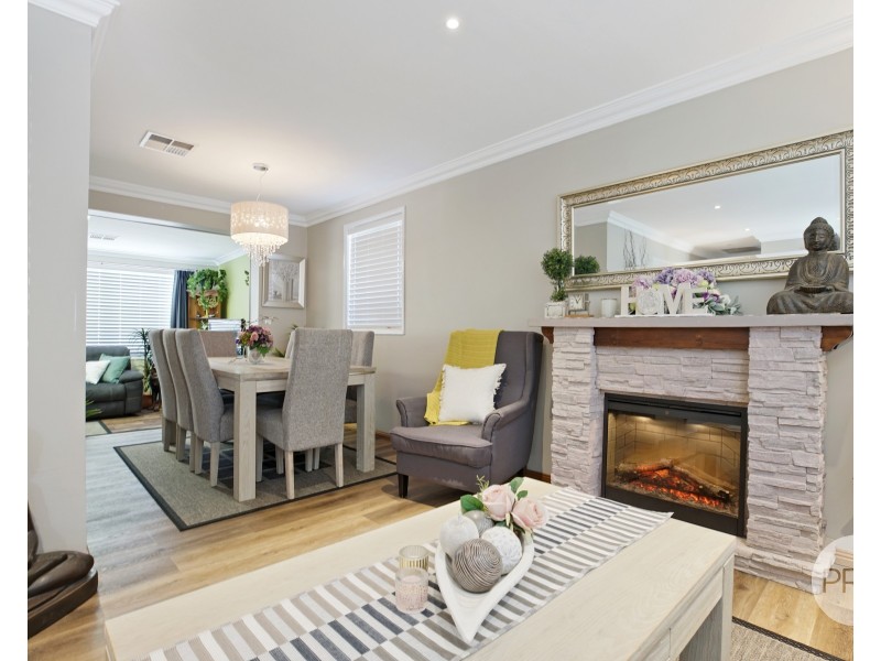 6 Opal Close, South Penrith NSW 2750