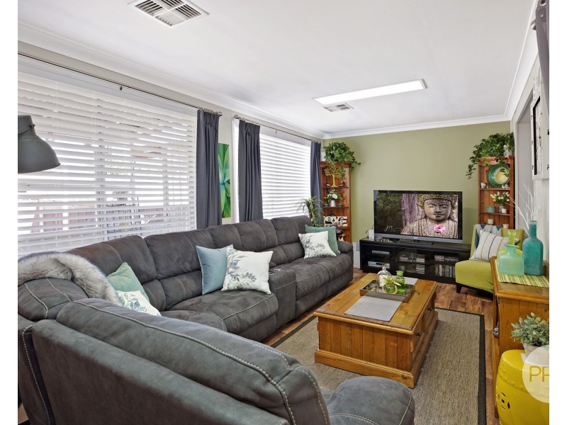 6 Opal Close, South Penrith NSW 2750