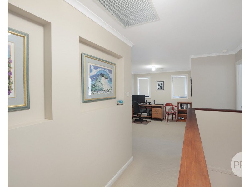 12 Waterside Blvd, Cranebrook NSW 2749