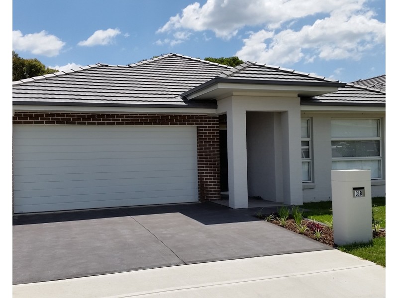 38 Empire Circuit, Penrith NSW 2750