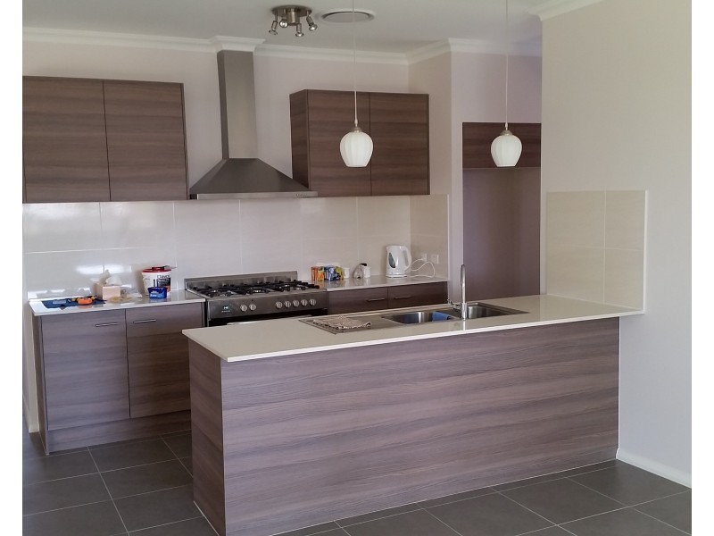 38 Empire Circuit, Penrith NSW 2750