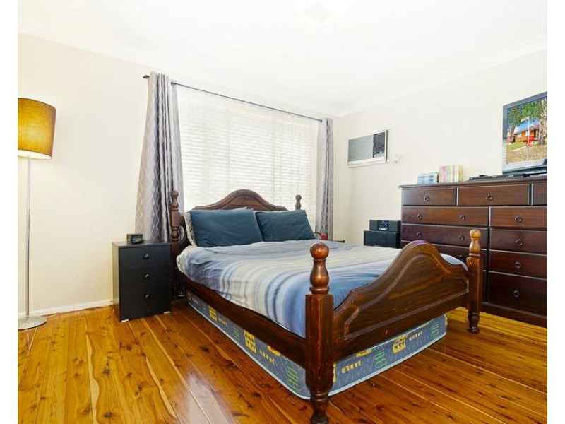 16 Timgalen Avenue, South Penrith NSW 2750