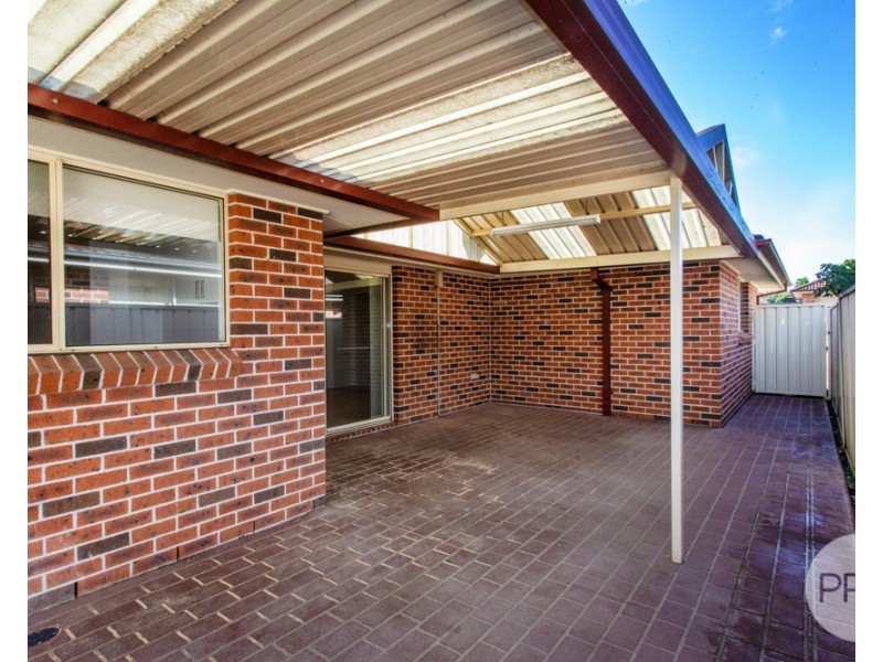 4 Woburn Place, Glenmore Park NSW 2745