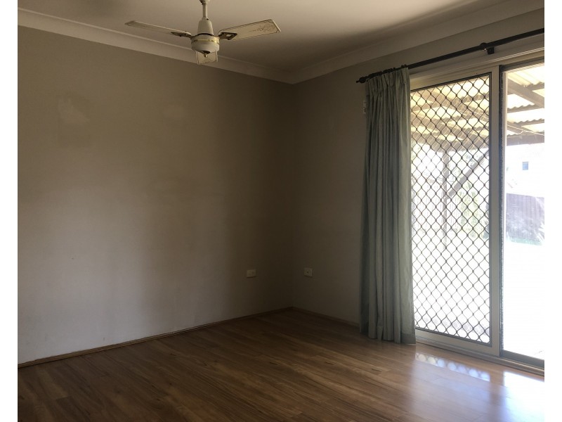 15 Hughes Avenue, Penrith NSW 2750