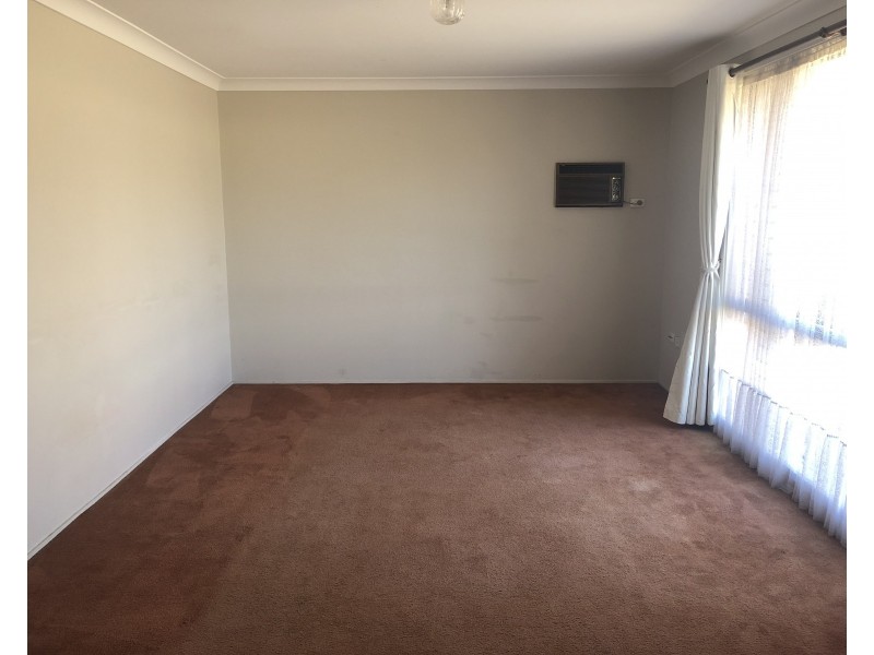 15 Hughes Avenue, Penrith NSW 2750