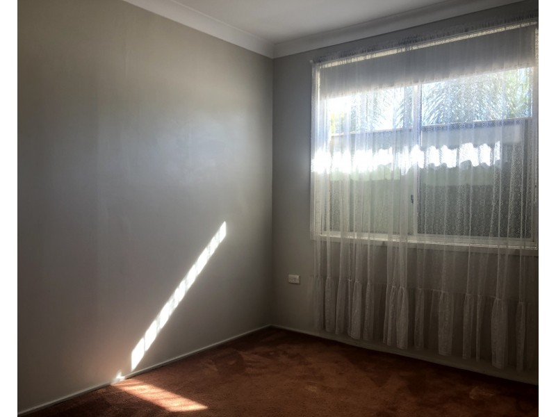 15 Hughes Avenue, Penrith NSW 2750