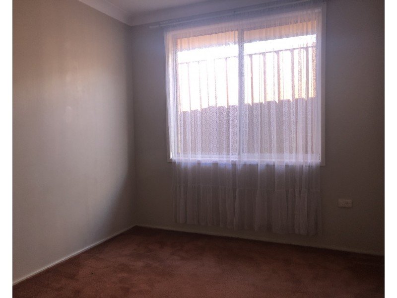 15 Hughes Avenue, Penrith NSW 2750