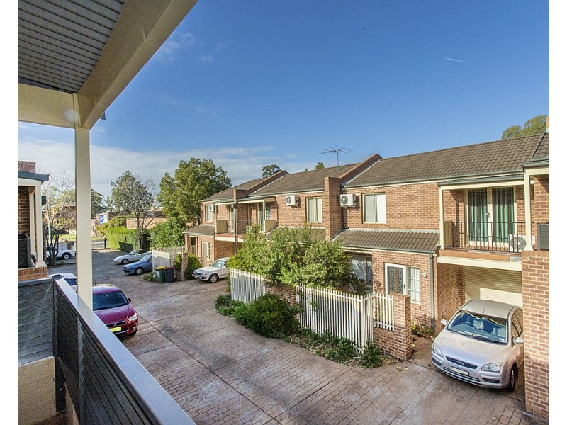 9/7 Bringelly Road, Kingswood NSW 2747