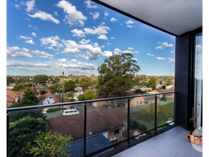 303B/48-56 Derby Street, Kingswood NSW 2747