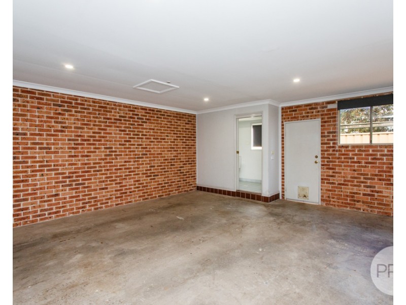 1/63 Pembroke Street, Cambridge Park NSW 2747