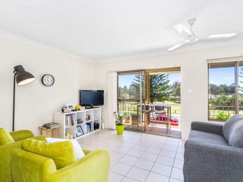 2/212 Marine Parade, Kingscliff NSW 2487
