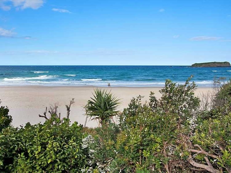 10 Letitia Road, Fingal Head NSW 2487