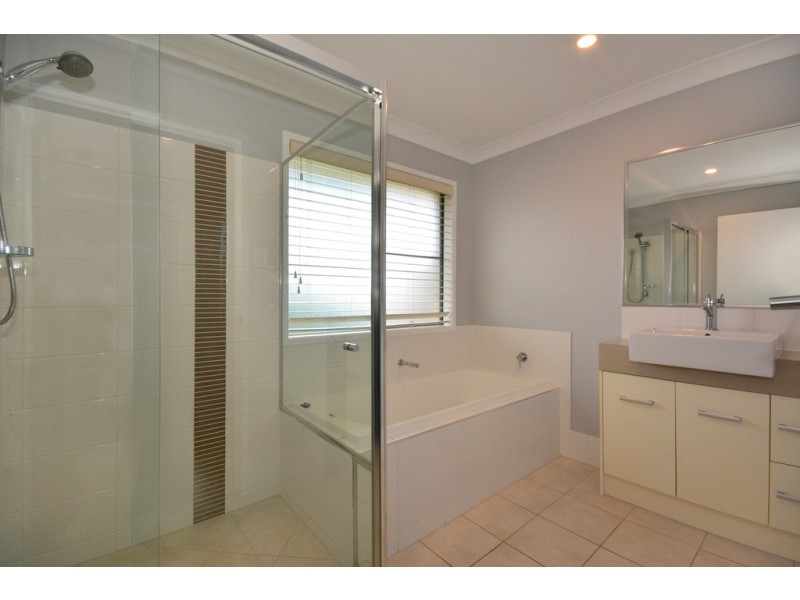 8 Campfire Court, Terranora NSW 2486