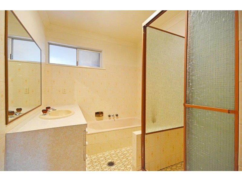 5 McPhail Avenue, Kingscliff NSW 2487