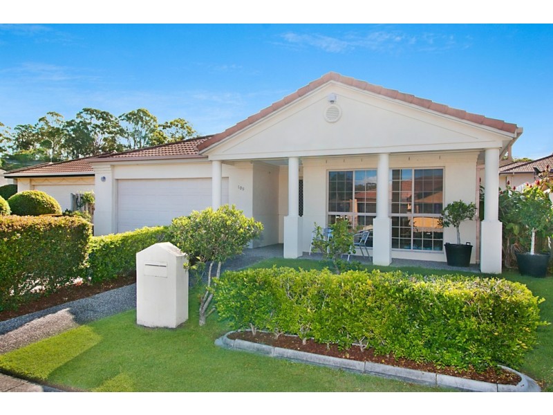 21/2 Falcon Way (109 Peregrine Drive), Tweed Heads South NSW 2486