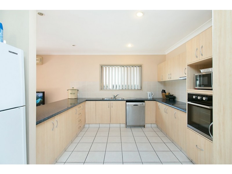 21/2 Falcon Way (109 Peregrine Drive), Tweed Heads South NSW 2486