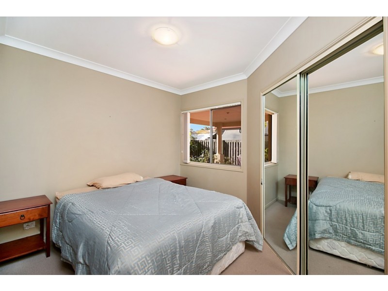 21/2 Falcon Way (109 Peregrine Drive), Tweed Heads South NSW 2486