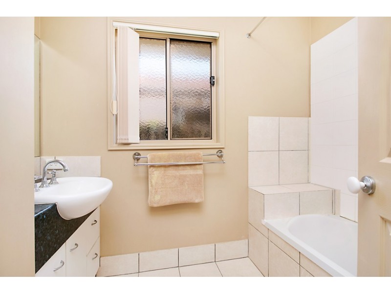 21/2 Falcon Way (109 Peregrine Drive), Tweed Heads South NSW 2486