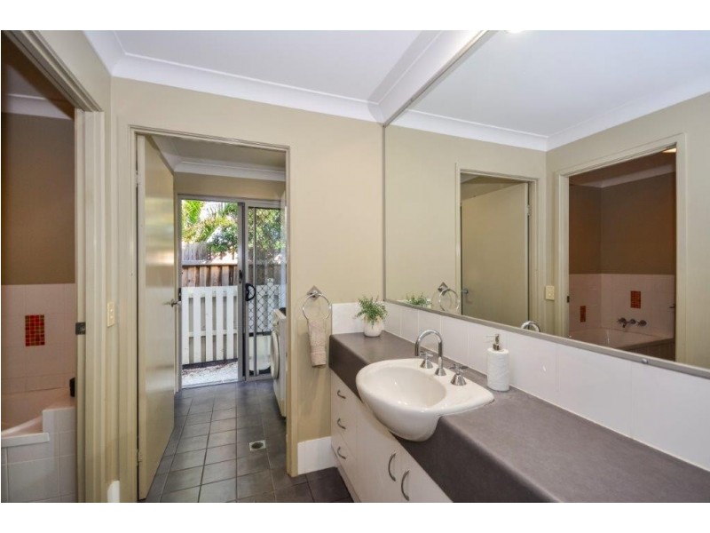 418 Casuarina Way, Casuarina NSW 2487