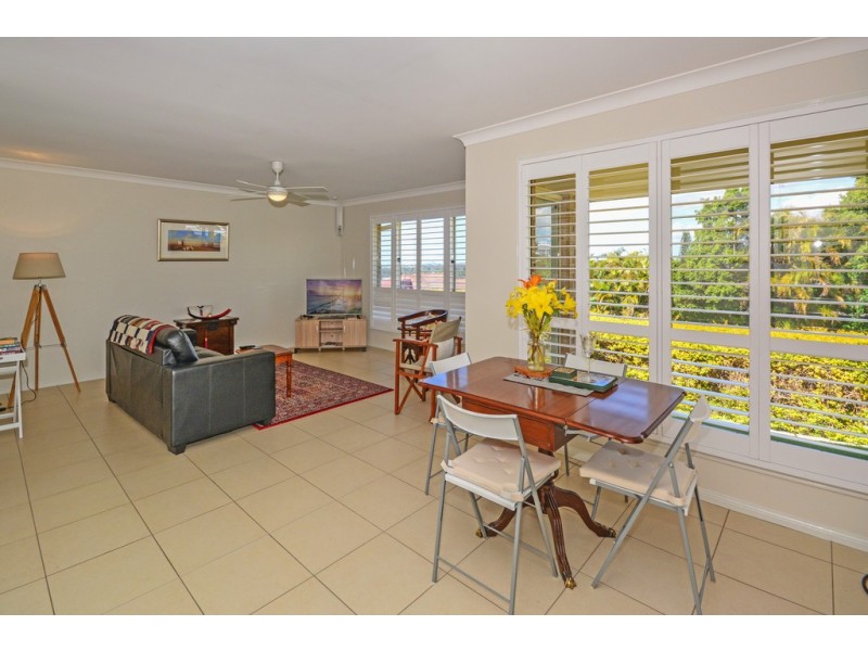 1/12 Mibbin Parade, Banora Point NSW 2486