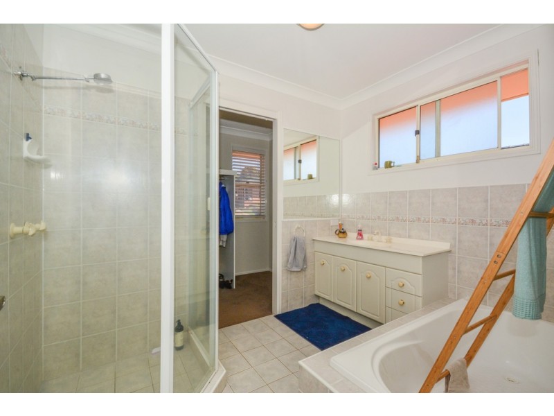 1/12 Mibbin Parade, Banora Point NSW 2486