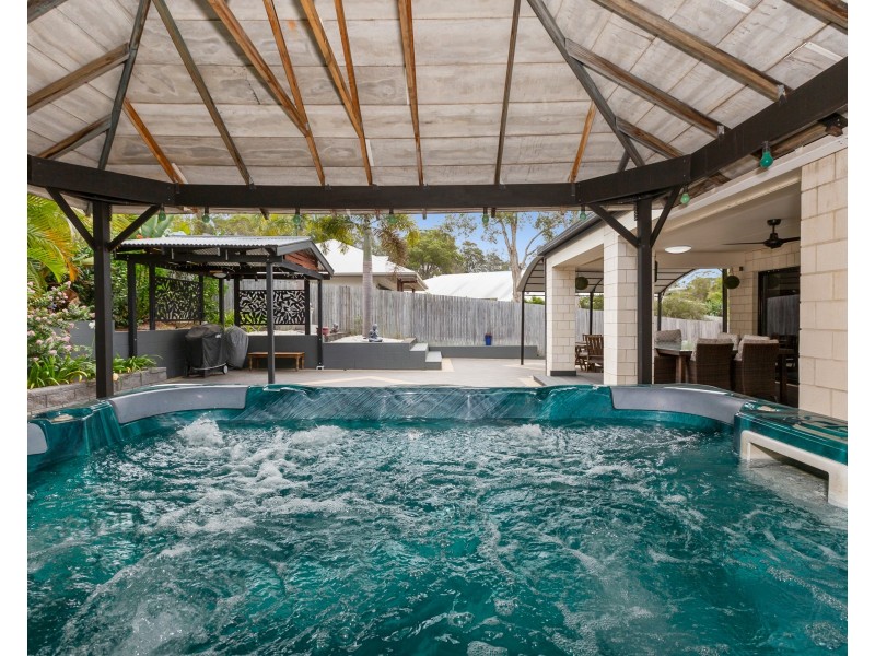 21 Woodfull Crescent, Pottsville NSW 2489