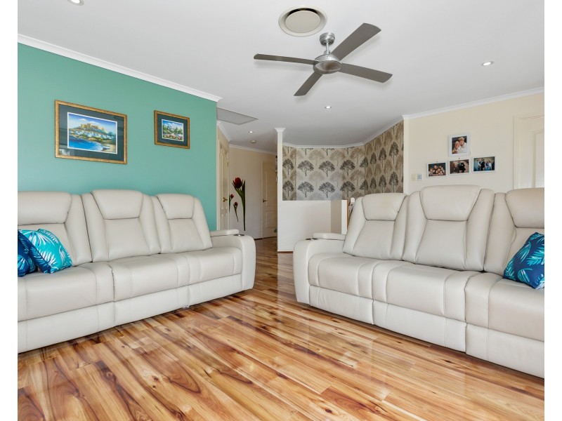 21 Woodfull Crescent, Pottsville NSW 2489