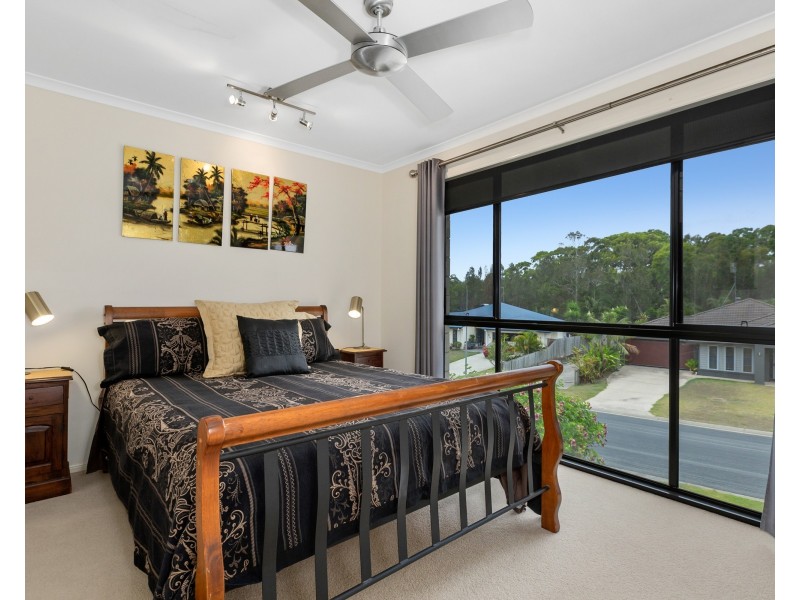 21 Woodfull Crescent, Pottsville NSW 2489